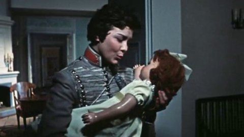 Колыбельная Светланы из фильма Гусарская баллада слушать музыку